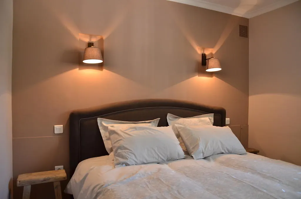 Hôtel Domaine De La Greze à Murat Maison d'hôtes